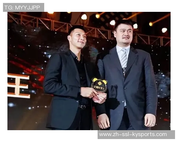 姚明的篮球传奇之路从青涩少年到国际巨星的辉煌历程